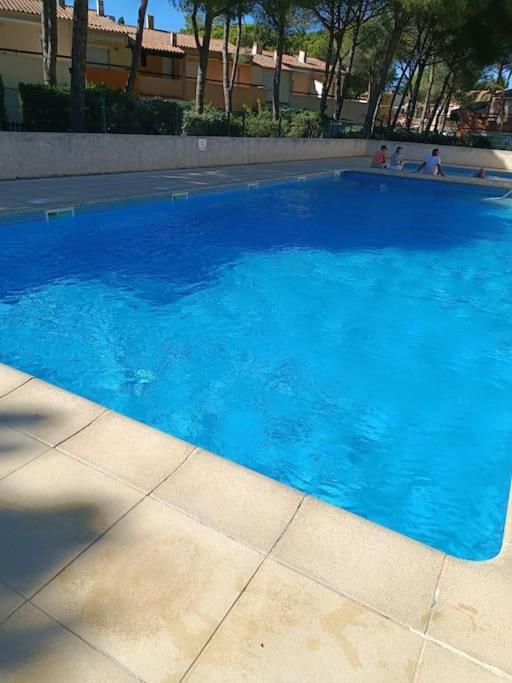 Studio Au Cap D'Agde Dans Les Pinedes Exterior foto